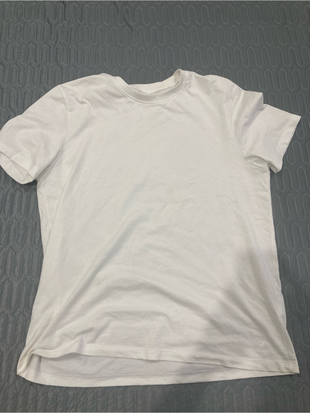 Gildan White Short Sleeve Crewneck Tee
